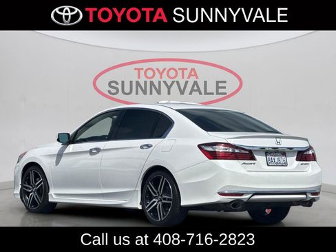 Used 2017 Honda Accord Sport image 7