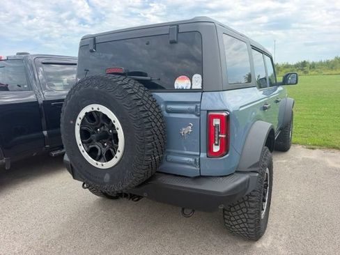 Certified 2023 Ford Bronco Badlands w/ Sasquatch Package AWD/4WD image 10