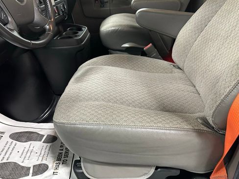 Used 2022 Chevrolet Express 3500 Work Van w/ Power Convenience Package image 14