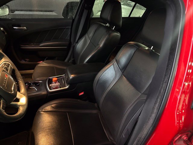 Used 2016 Dodge Charger R/T w/ Plus Group RWD image 6