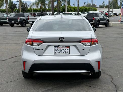 Used 2022 Toyota Corolla LE FWD image 7
