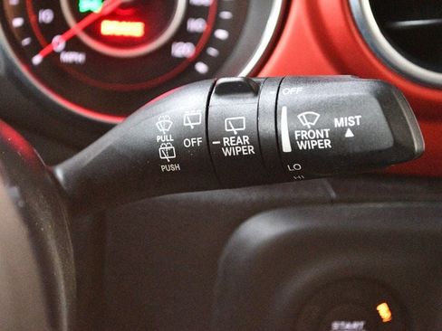 Used 2018 Jeep Wrangler Unlimited Rubicon AWD/4WD image 68