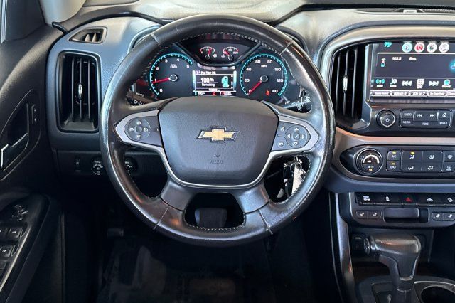 Used 2017 Chevrolet Colorado Z71 AWD/4WD image 16