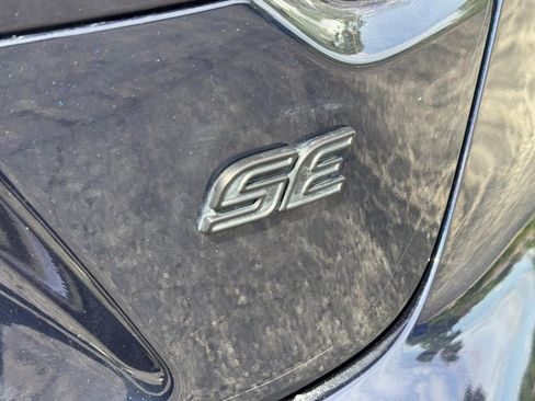 Used 2024 Toyota Corolla SE FWD image 7