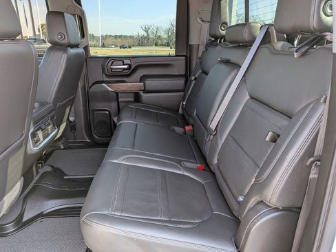 Used 2021 GMC Sierra 2500 Denali w/ Denali Ultimate Package image 14