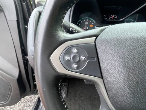 Used 2016 Chevrolet Colorado Z71 AWD/4WD image 16