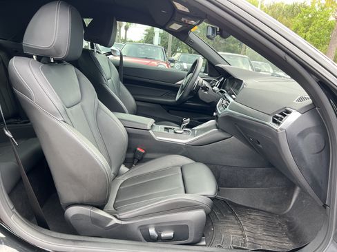 Certified 2022 BMW 430i Convertible w/ M Sport Package RWD image 32