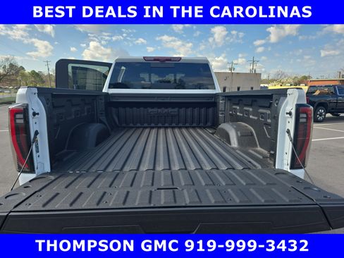 New 2026 GMC Sierra 2500 AT4 w/ AT4 Premium Plus Package image 15