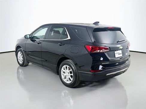 Used 2024 Chevrolet Equinox LT AWD/4WD image 7
