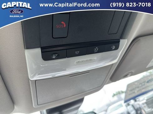 Used 2025 Nissan Altima 2.5 SV FWD image 32
