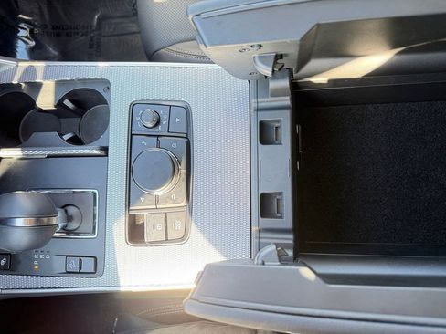 Used 2025 MAZDA CX-90 Plug-In Hybrid w/Premium Sport image 23