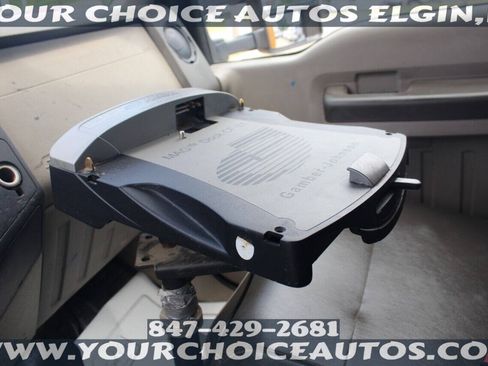 Used 2009 Ford F550 2WD Regular Cab Super Duty image 33
