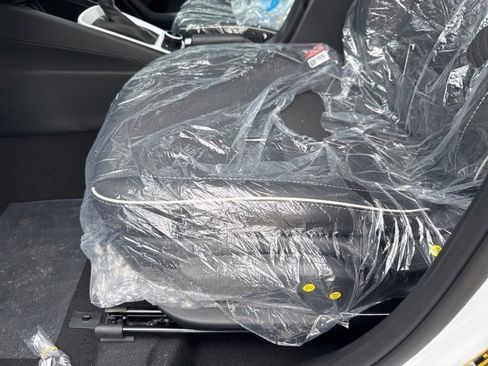 Certified 2025 Hyundai Venue Limited image 15