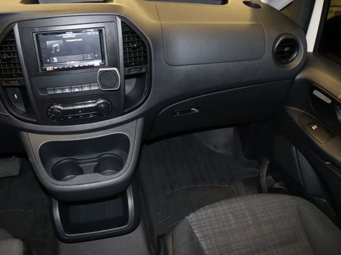 Used 2019 Mercedes-Benz Metris w/ Premium Safety Package image 24