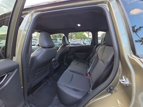 Used 2025 Subaru Forester Touring w/ Touring Package AWD/4WD image 6