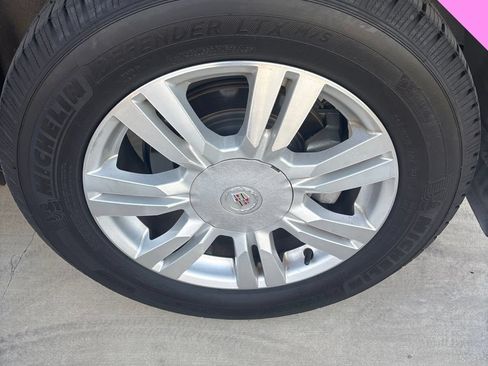 Used 2015 Cadillac SRX Luxury FWD image 18