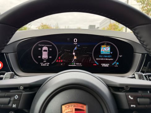 Used 2026 Porsche Cayenne E-Hybrid AWD/4WD image 15