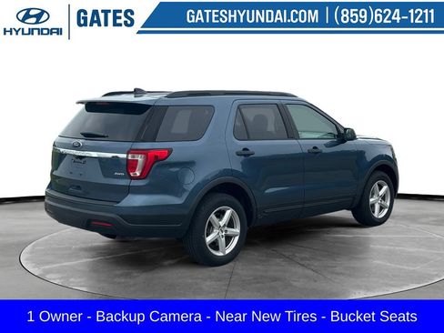 Used 2018 Ford Explorer 4WD image 2