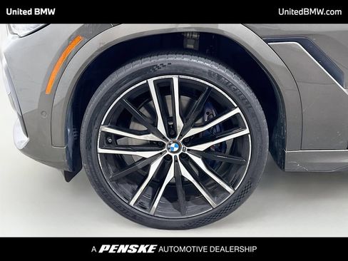 Used 2021 BMW X6 M50i w/ Executive Package AWD/4WD image 2