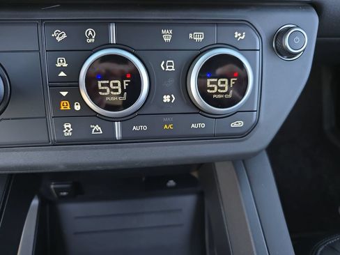 New 2026 Land Rover Defender 110 Trophy Edition AWD/4WD image 26