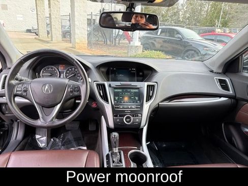 Used 2017 Acura TLX image 11