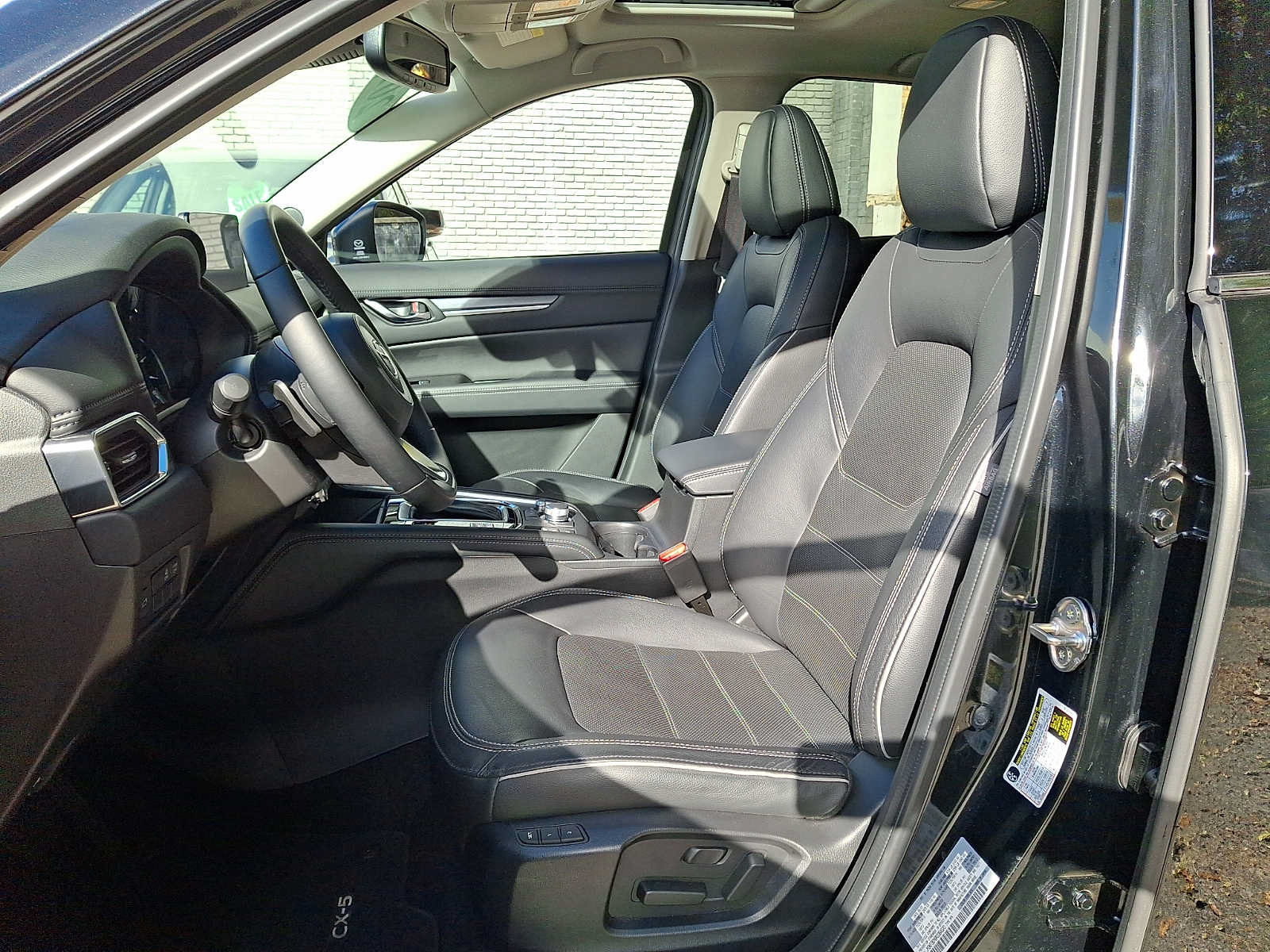 Used 2024 MAZDA CX-5 AWD 2.5 S w/ Premium Plus Pkg image 10