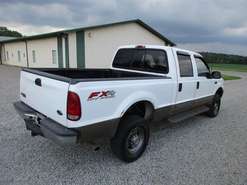 Used 2002 Ford F250 Lariat image 5
