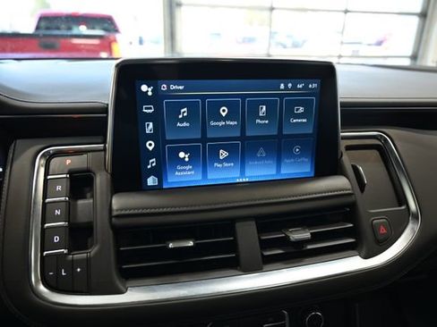 Used 2022 Chevrolet Tahoe Z71 w/ Luxury Package image 16