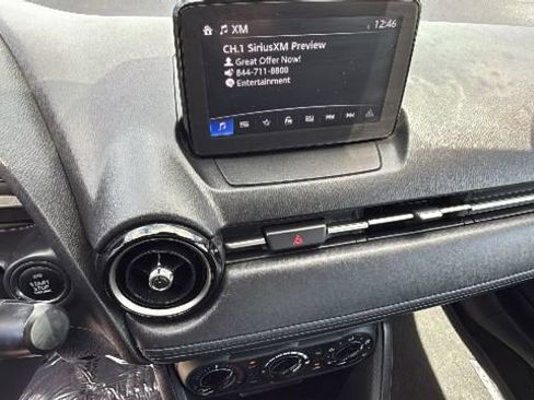 Used 2019 Toyota Yaris LE FWD image 15