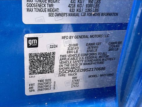 Used 2025 Chevrolet Silverado 1500 LT image 32