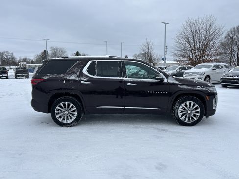 Used 2022 Chevrolet Traverse Premier w/ LPO, Floor Liner Package image 2