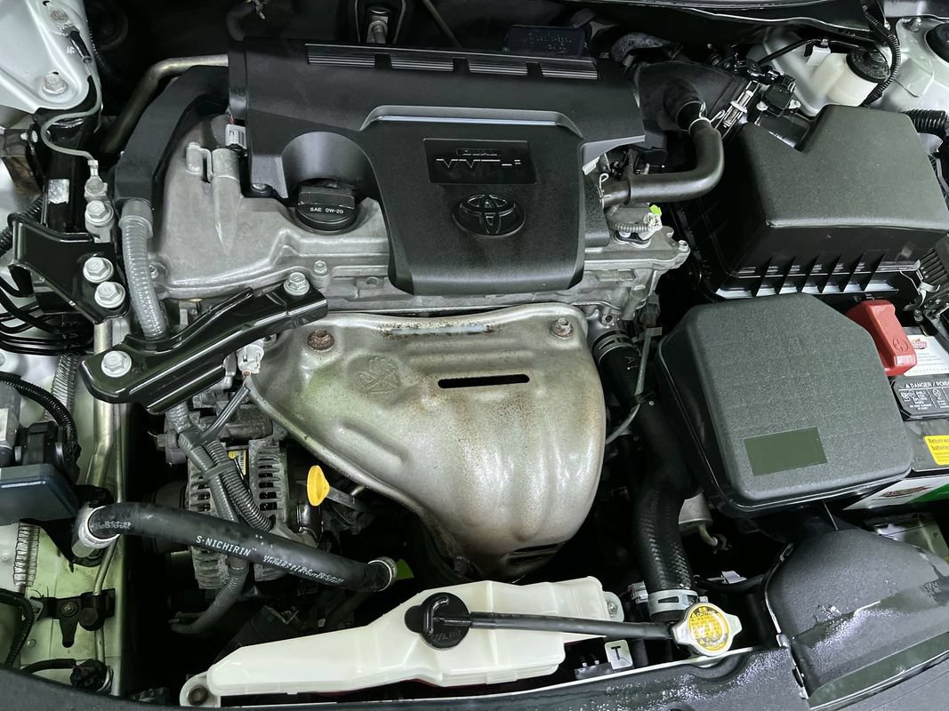 Used 2012 Toyota Camry SE FWD image 28