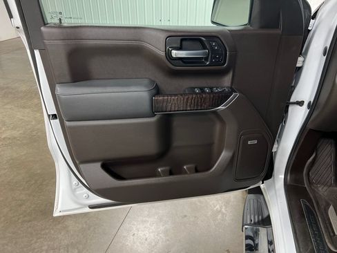 Certified 2020 GMC Sierra 1500 Denali w/ Technology Package AWD/4WD image 15