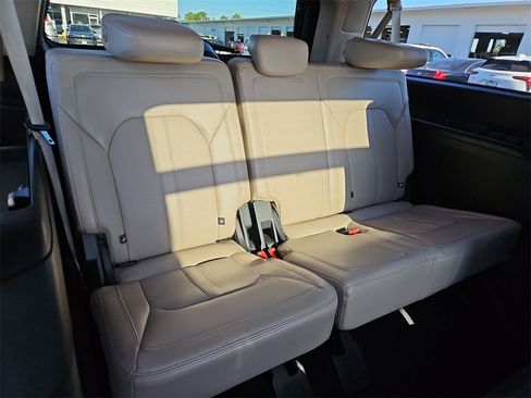 Used 2024 Ford Expedition Max Limited image 36