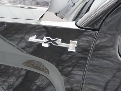 Used 2017 GMC Sierra 1500 4x4 Double Cab w/ Elevation Edition image 11