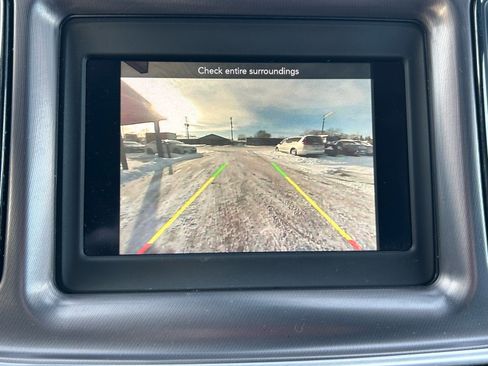 Used 2021 Dodge Challenger SXT image 24