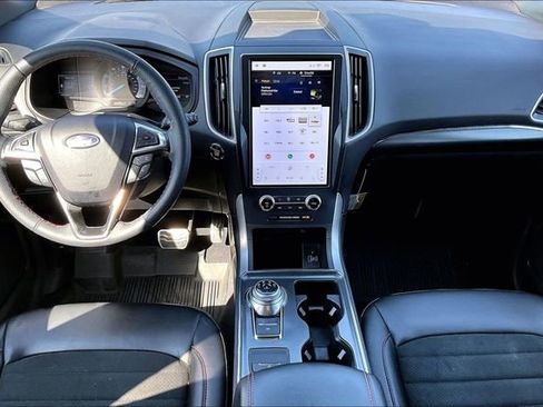 Used 2024 Ford Edge ST-Line image 7