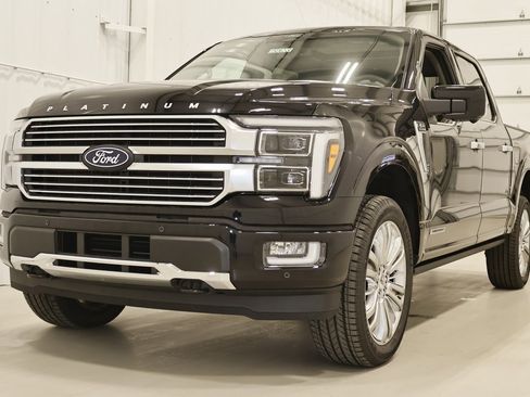 New 2025 Ford F150 Platinum w/ Equipment Group 703A Plus image 4