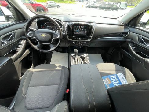 Used 2019 Chevrolet Traverse LT w/ LPO, Floor Liner Package AWD/4WD image 27