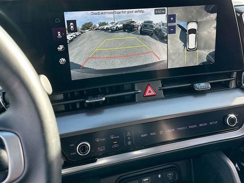 Certified 2023 Kia Sportage SX image 14