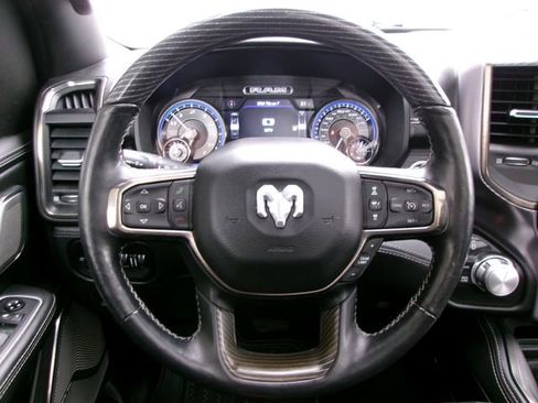 Used 2020 RAM 1500 Limited image 9