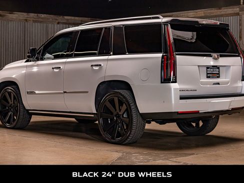 Used 2019 Cadillac Escalade Platinum image 6