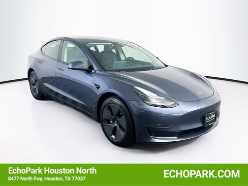 Used 2023 Tesla Model 3 Standard Range RWD image 1