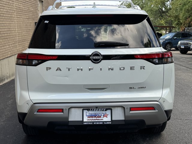 Used 2023 Nissan Pathfinder SL AWD/4WD image 26