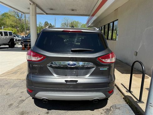 Used 2015 Ford Escape Titanium image 11