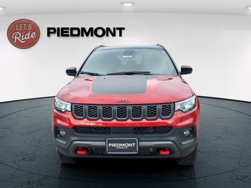 New 2026 Jeep Compass Trailhawk image 3