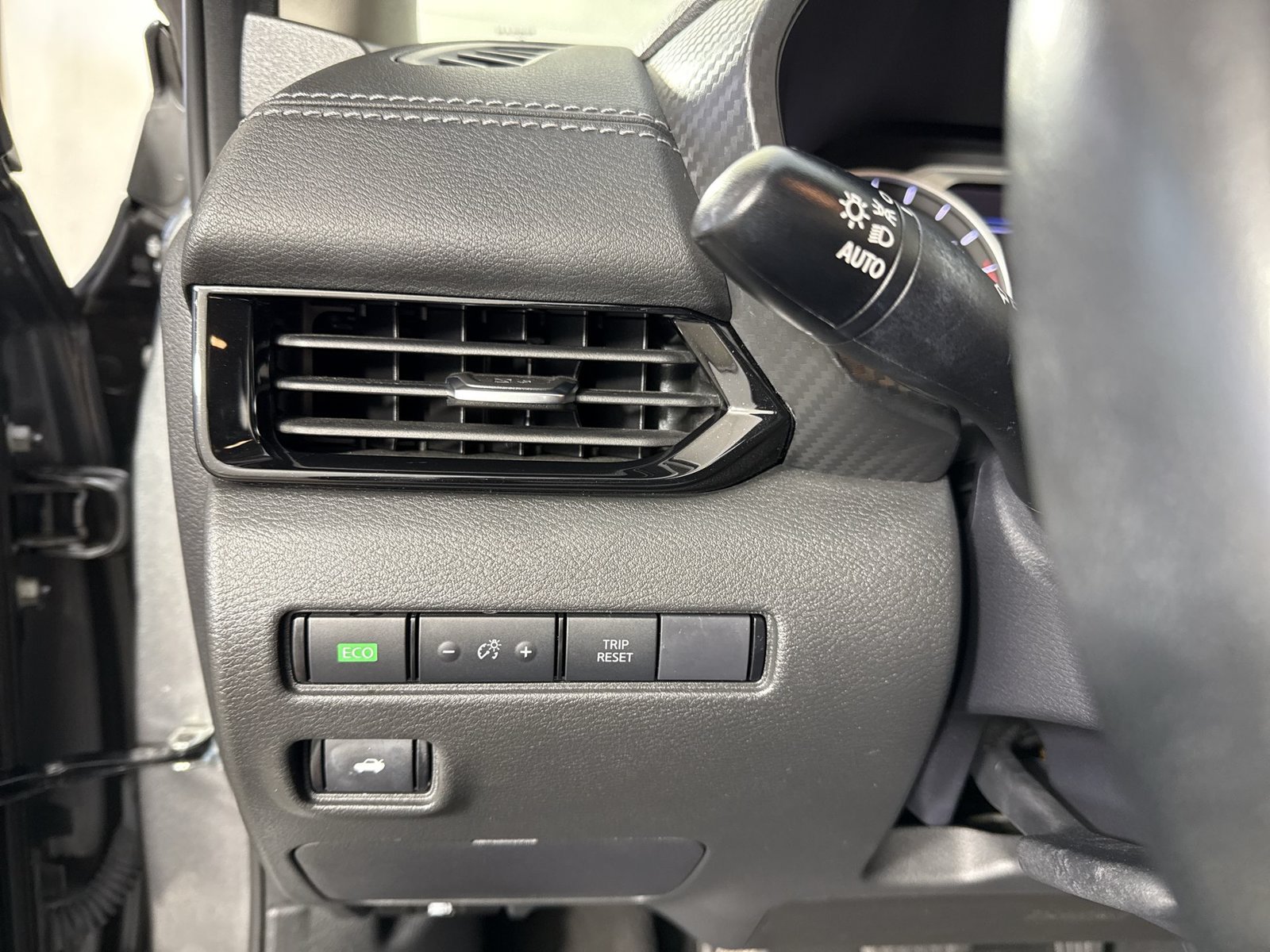 Certified 2023 Nissan Sentra SV w/ All-Weather Package FWD image 17