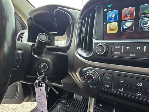Used 2018 GMC Canyon All Terrain w/ Trailering Package AWD/4WD image 17