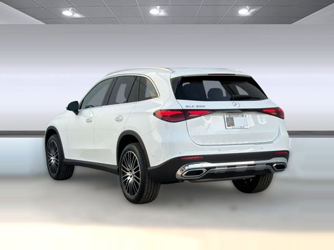 New 2026 Mercedes-Benz GLC 300 image 3