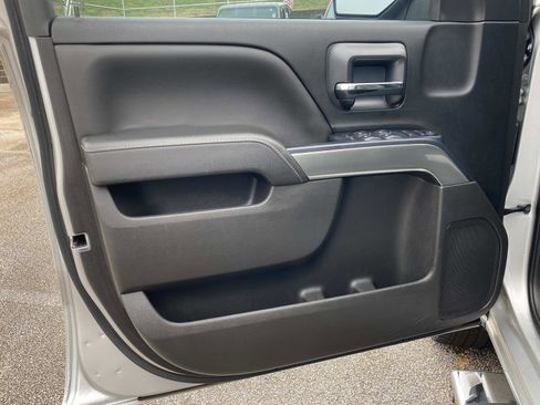 Used 2018 Chevrolet Silverado 1500 LT w/ All Star Edition image 21